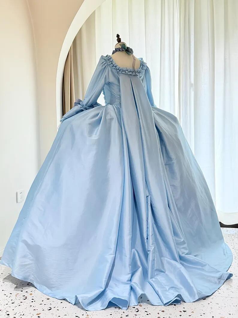 Abito Rococò Blu del XVIII Sec - Evening Gown recensione e prezzo