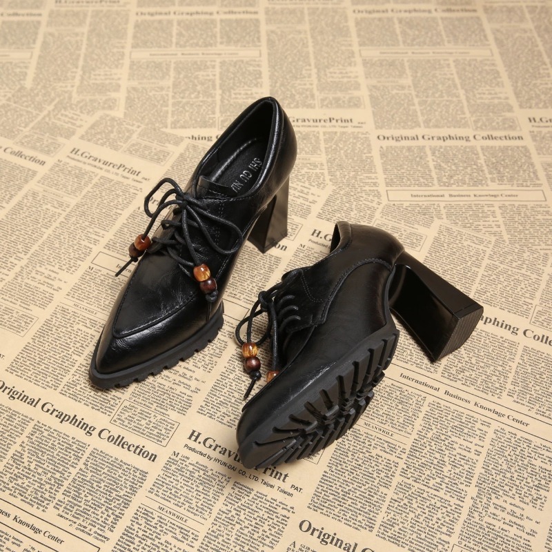 Scarpe da Donna Retrò con Cint - Pump Heel Block recensione e prezzo