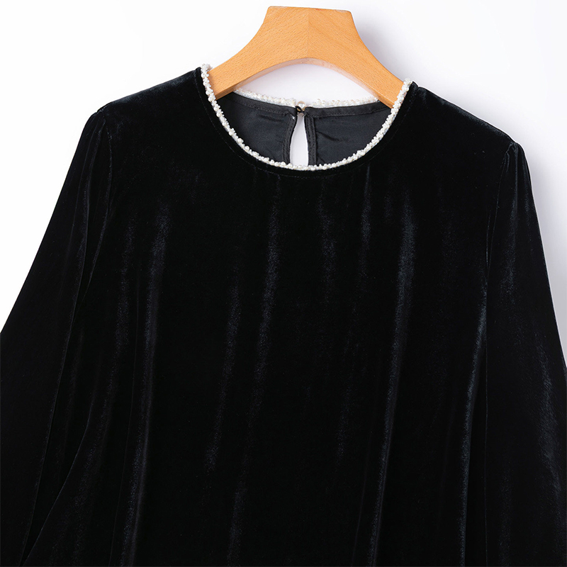 Camicetta da donna in seta di  - Silk Blouse recensione e prezzo