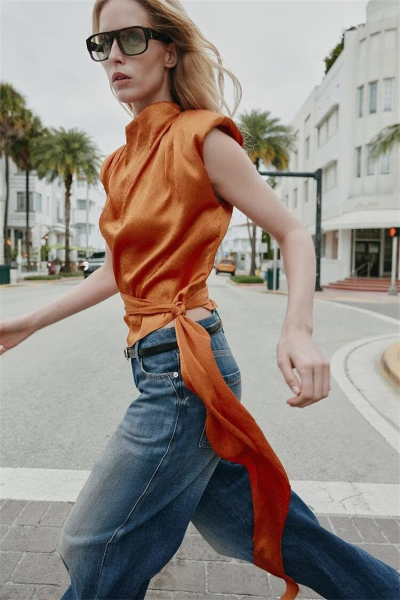 Top Corto Senza Maniche con Co - Silk Blouse recensione e prezzo