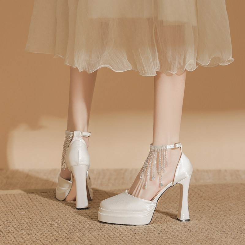 Scarpe da Sposa Mary Jane da D - Pump Heel Block recensione e prezzo